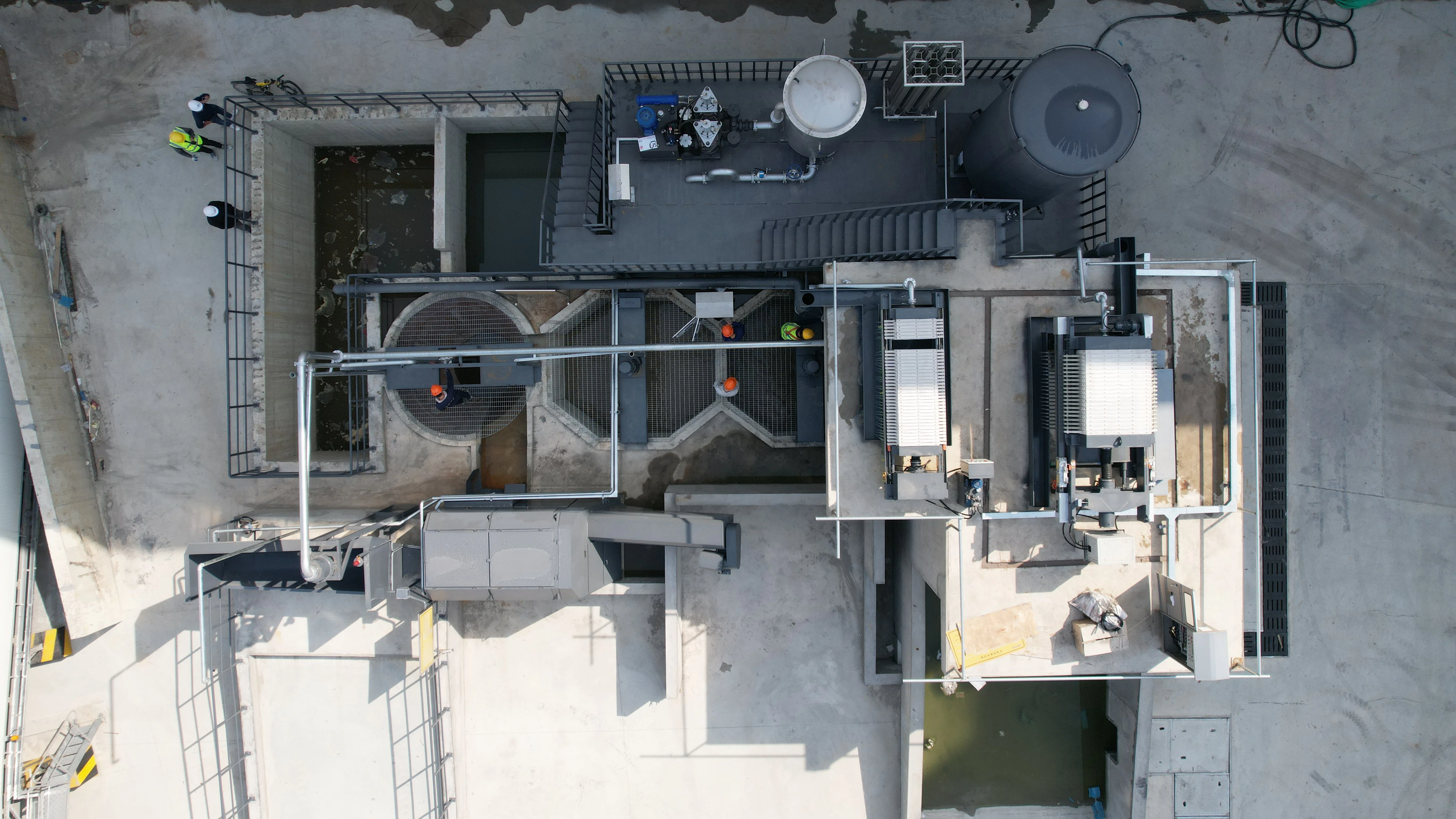 Neutralizarea pe bază de CO₂ – O alternativă mai sigură pentru tratarea apelor uzate alcaline la stațiile de beton